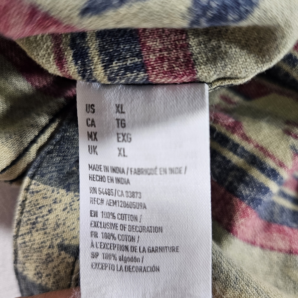 Patterned Button-Up Shirt - image 11